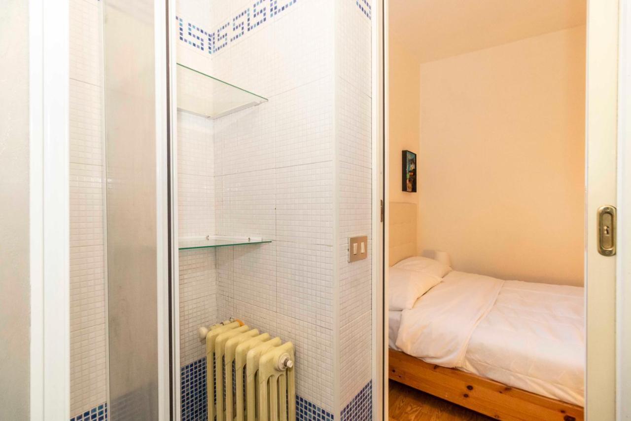 Porta Nuova & San Salvario Roomy Flat Turin Exteriör bild