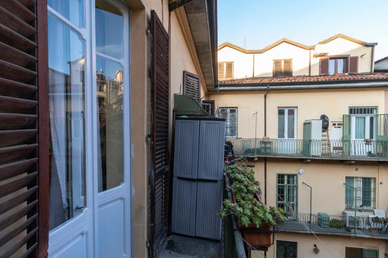 Porta Nuova & San Salvario Roomy Flat Turin Exteriör bild