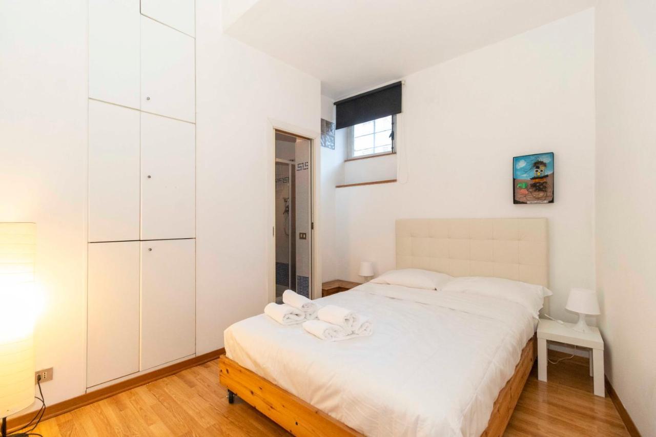 Porta Nuova & San Salvario Roomy Flat Turin Exteriör bild