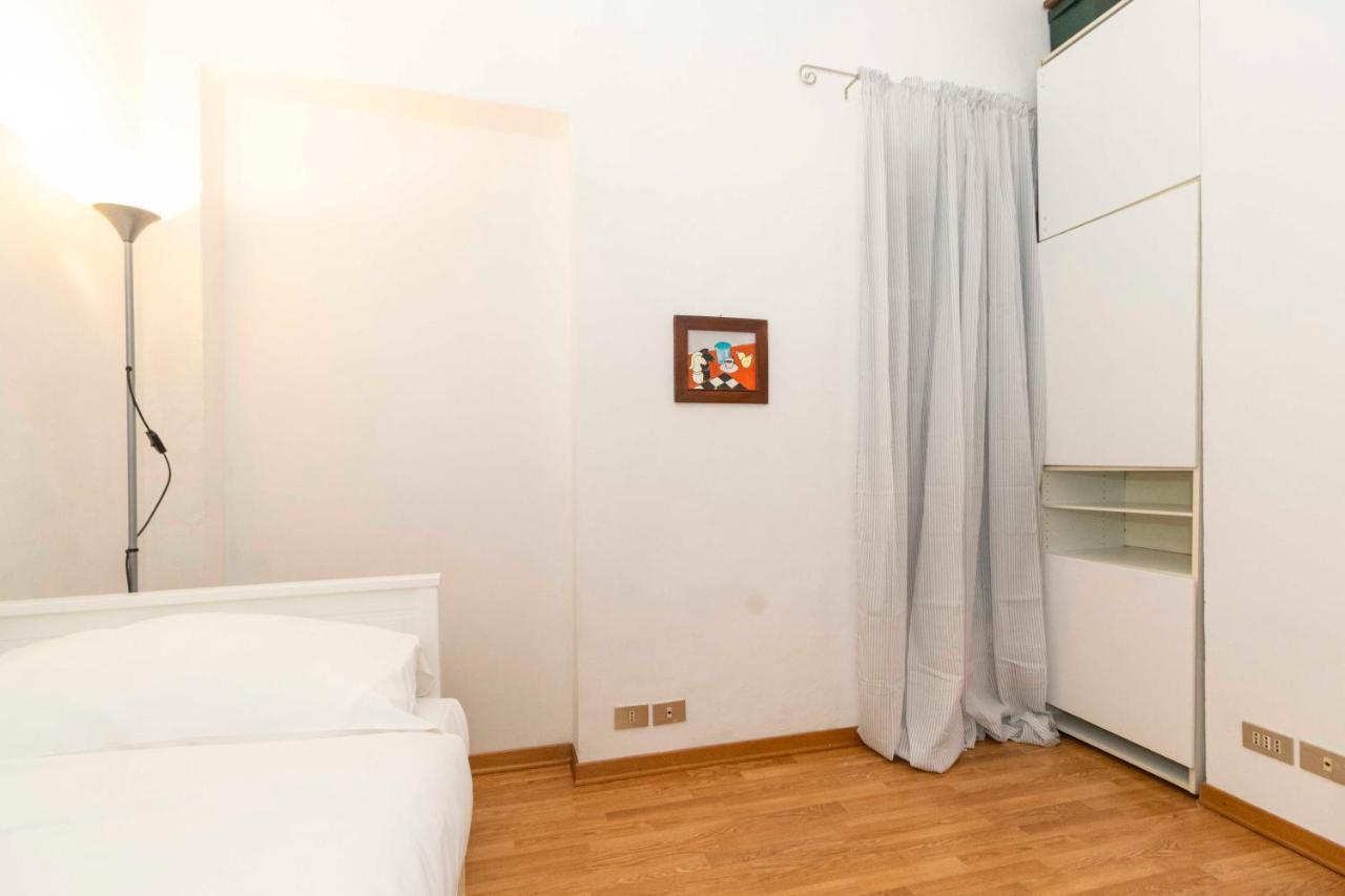 Porta Nuova & San Salvario Roomy Flat Turin Exteriör bild