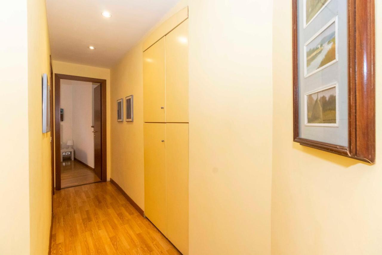 Porta Nuova & San Salvario Roomy Flat Turin Exteriör bild